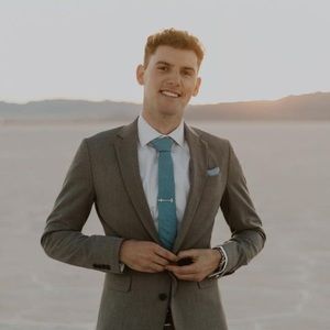 Meet your Posher, Aaron